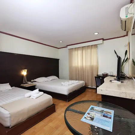 Cebu Hilltop Hotel Exterior photo