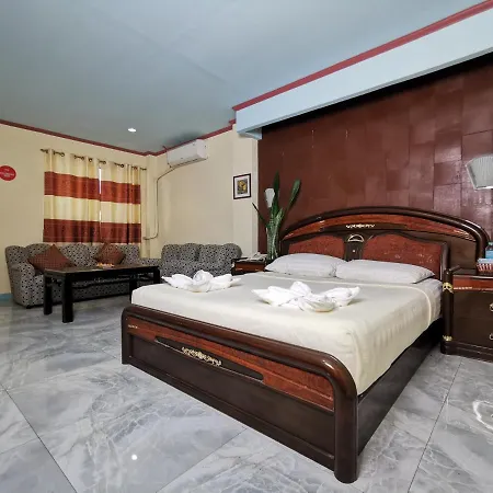Cebu Hilltop Hotel Exterior photo